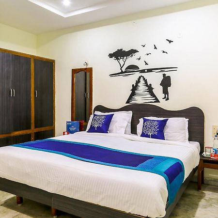 Collection O Poojith Residency Hotel Tirupati Exterior foto